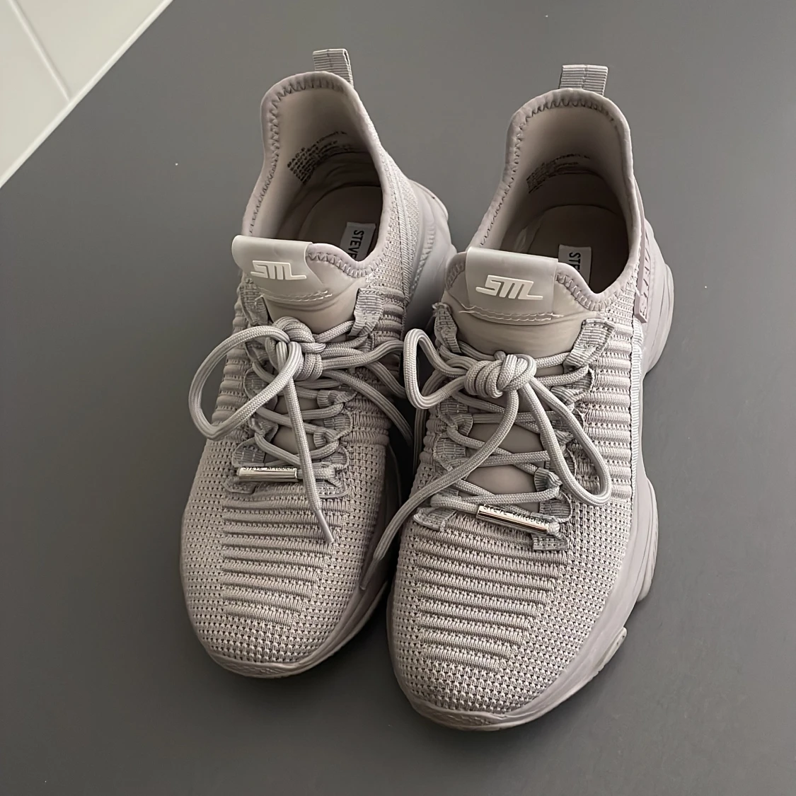 Steve madden träningsskor - 90