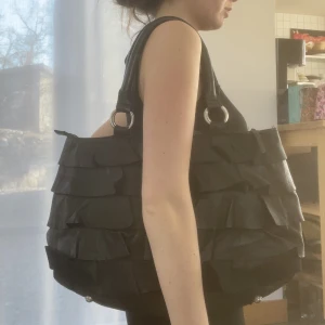 Stor väska - Dator får plats! Hur fin som helst! Jättebra skick! 