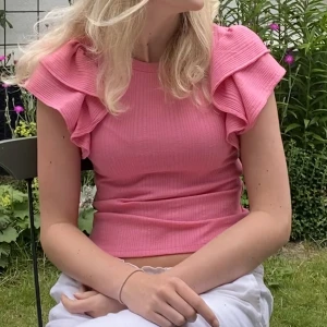 Rosa topp - Jätte söt topp från zara som inte kommer till användning:( använd få tal gånger💗