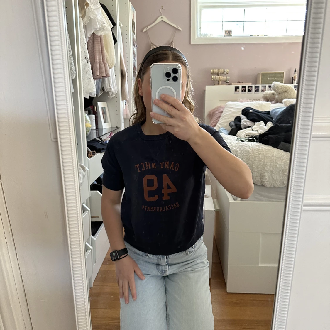 En tjockare T-shirt från gant. - 90