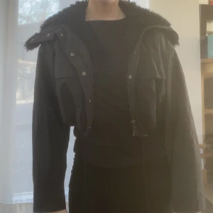 Dunjacka - Jättefin från & Other Stories! S! Köparen står för frakt!❤️❤️❤️