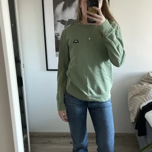 Sweatshirt  - 💚💚