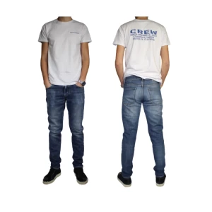 J Lindeberg Blue denim  - J.Lindeberg Blue Denim Modellen är 180 cm Jeansmodellen är raka 