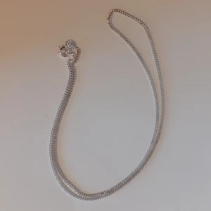 Silverkedja - Kedja till halsband i äkta silver. Nyskick och oanvänd. 50cm långt 