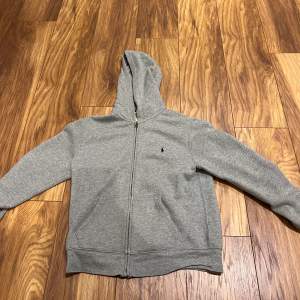 Ralph lauren hoodie strl 14-16 barn