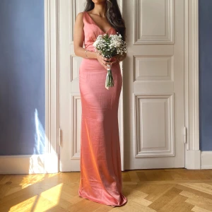 Pretty lavish - Storlek :xs  Endast använd en gång 