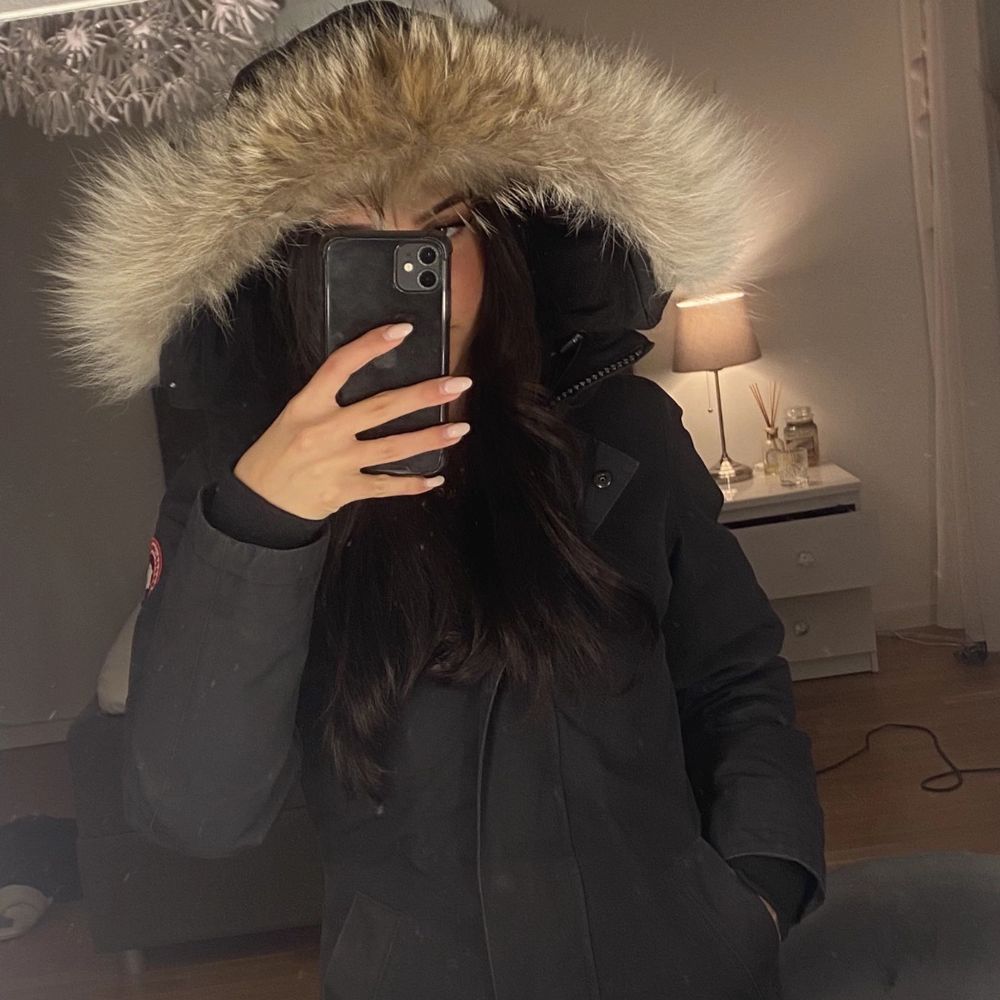 Svart Canada goose dam - Canada Goose | Plick Second Hand