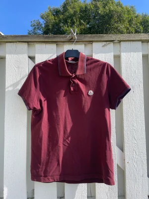 Moncler piké  - Moncler Piké - Size: M - Skick: 8/10