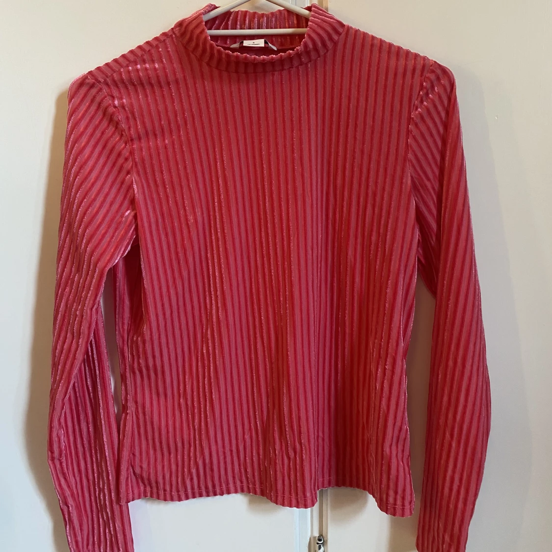 Randig tröja (mjukt material)