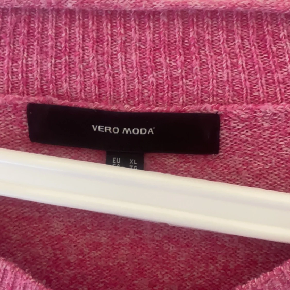 Stickad tröja från vero Moda  - 90