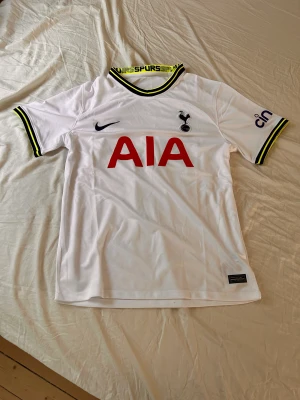 Tottenham 22/23 - En Tottenham