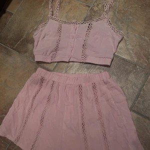 Linneset - Linneset i rosa st XS