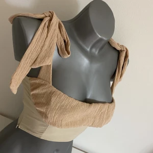 Topp - Snygg vintage topp🫶🏻