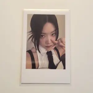 Odd eye circle pre order benefit polaroid photocard from their version up album  Proofs on instagram @chaeyouh