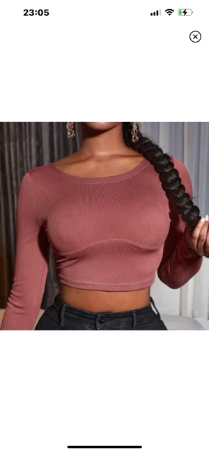 Topp - Strl M, inga defekter.