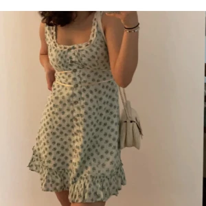 Sommar klänning  - Världens sötaste klänning 