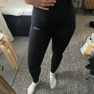 I can I will - Jättesköna träningstights från I can I will🩷 Använda en gång då de var för stora 