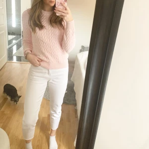 Vita jeans - Eventuellt nån ljus fläck som går att få bort