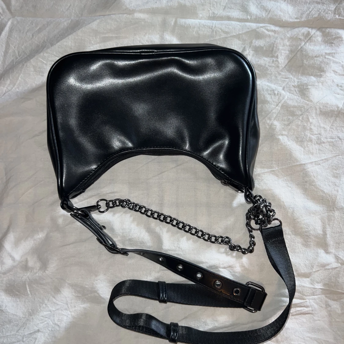 Svart handväska  - 90