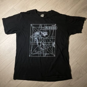 Pixies Tröja  - Fint tyg! köptes för 350-400. Knappast använd. 