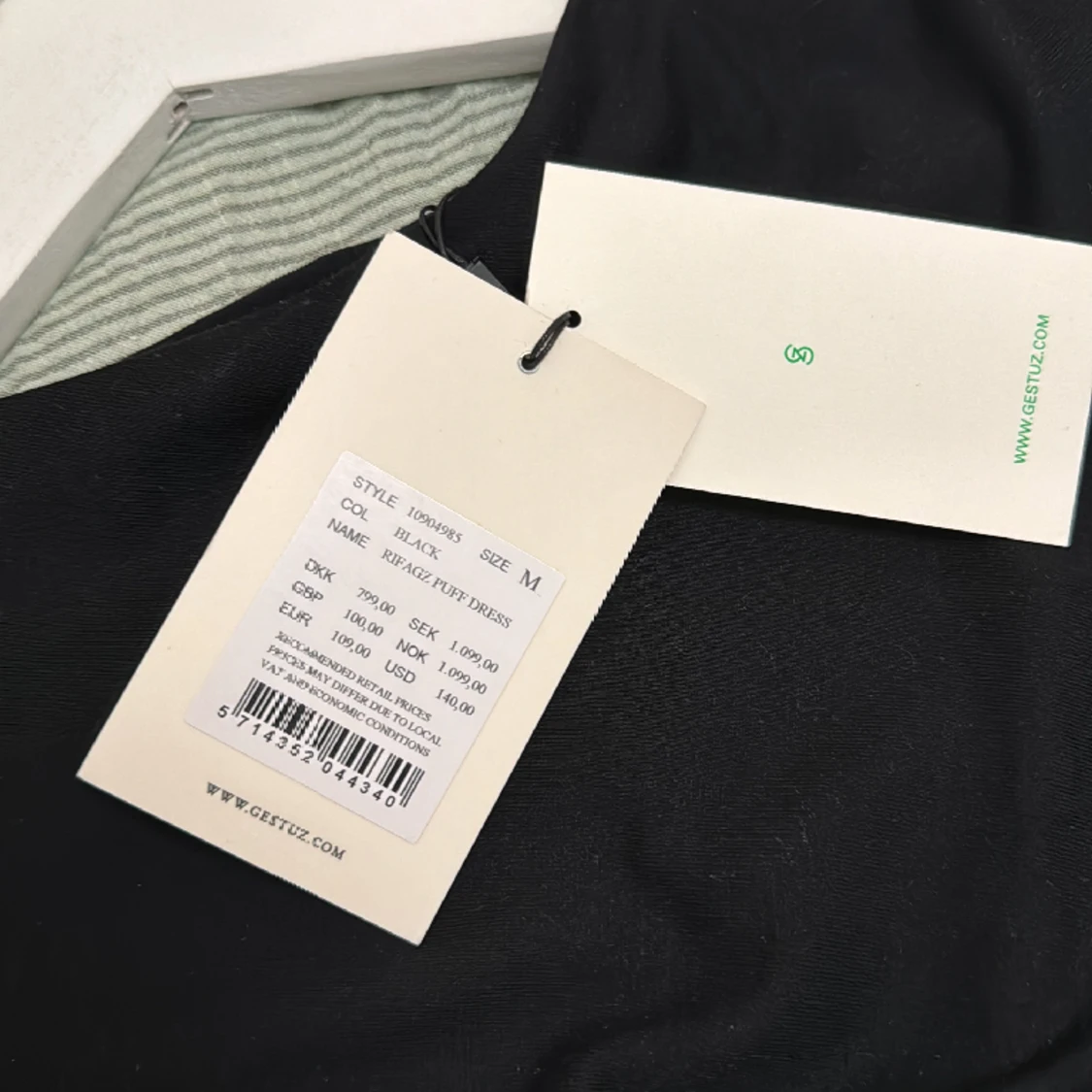 Gestuz klänning  - 90