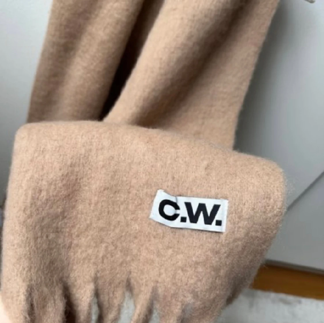 Superfin fluffig halsduk från Carin Wester!🌟