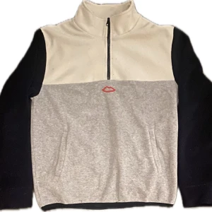 Sex Skateboards tröja  - Snygg tröja från Sex skateboards. Bra skick, hör av dig vid frågor!