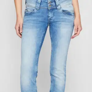 Super snygga Pepe jeans som jag säljer pga att de är lite för stora för mig som vanligtvis har xs-s. Kom privat för fler bilder🤍