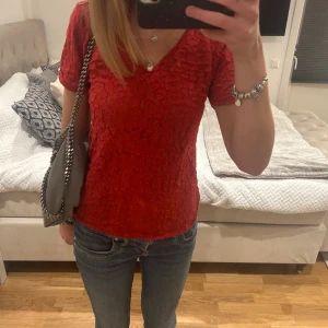 Maje topp - Supersnygg unik topp från maje i super bra skick❤️