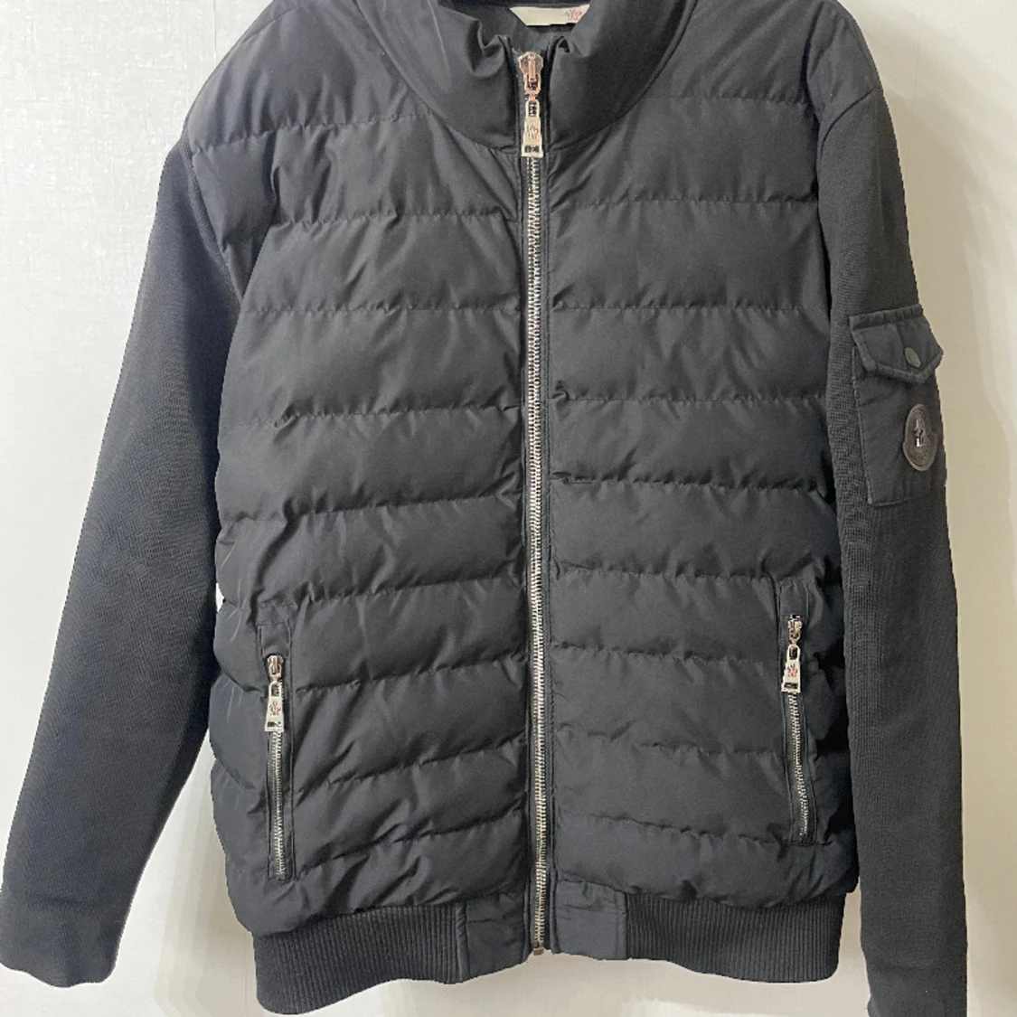 Moncler  - 90