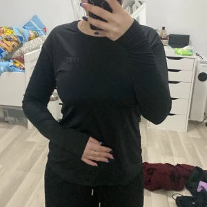 Tränings tröja  - Oanvänd 