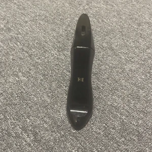 Säljer denna parfym som inte används längre lite kvar  - Parfym från SEPHORA märke vet ej köpte för runt 1000