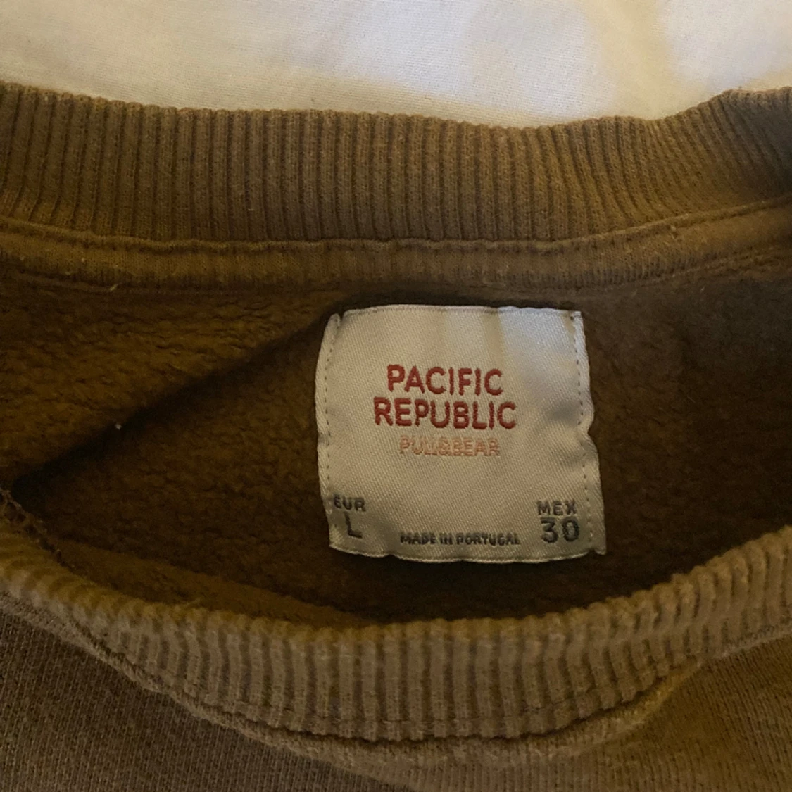 Pull and Bear Tröja L - 91