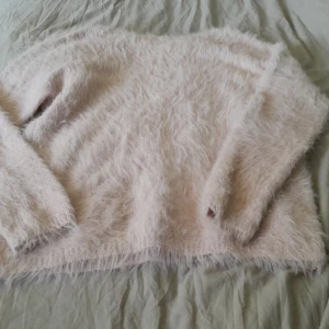 Tröja - Suoer bekväm är så mysig och skön är stikad och ulig