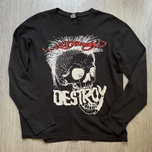 Ed hardy❤️‍🔥 - !Möts bara upp i sthlm!  Storlek XXL men känns mer som en XL/medium👼🏻