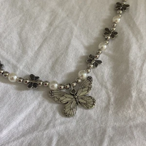 Halsband - Så fint halsband som tyvärr inte kommer till användning längre ❤️