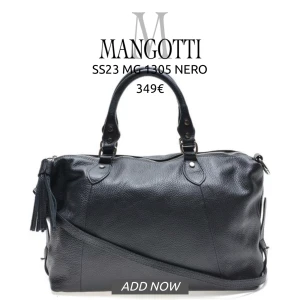 Mangotti bag - INTRESSEKOLL!!! Det är tyvär dags för mig att släppa taget om den här snygga och trendiga väska:( nypris ca 3400kr, kom gärna med prisförslag. Axelbandet saknas, annars defektfri❤️‍🔥