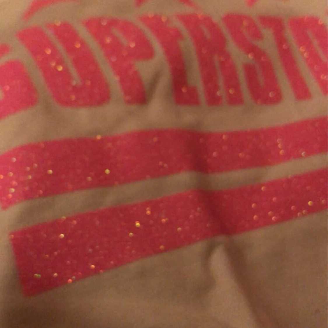 Glittrig dollystyle crop hoodie - 90