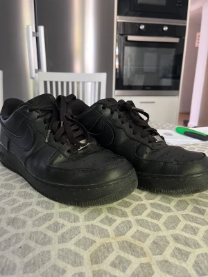 Nike air force 1 - Nike air force 1 Några gånger använder  Väldigt fina skor
