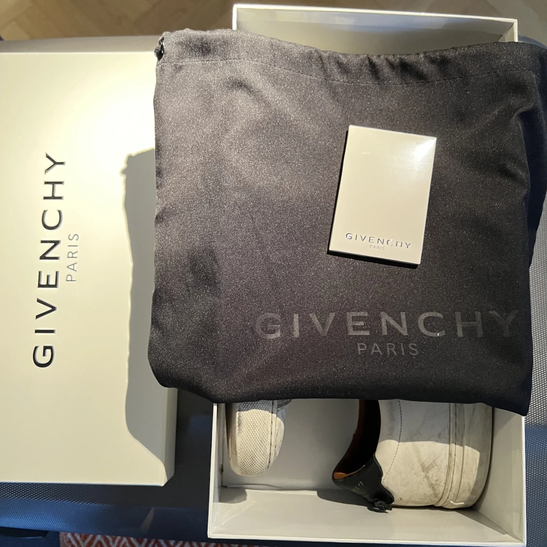 Givenchy sneakers - 91