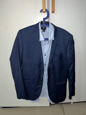 Kostym & skörta  - Fint skick som ny 