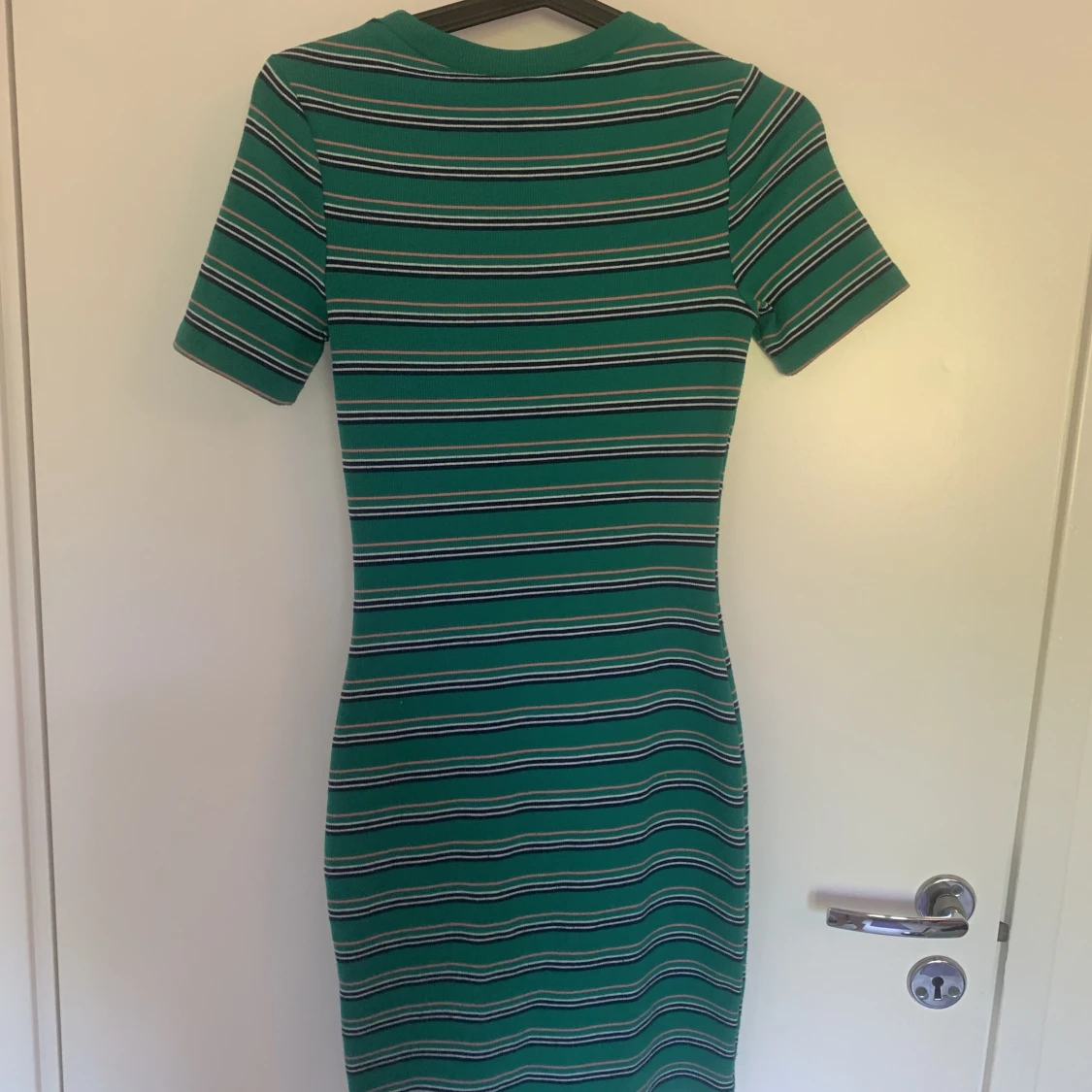 Randig klänning - 91