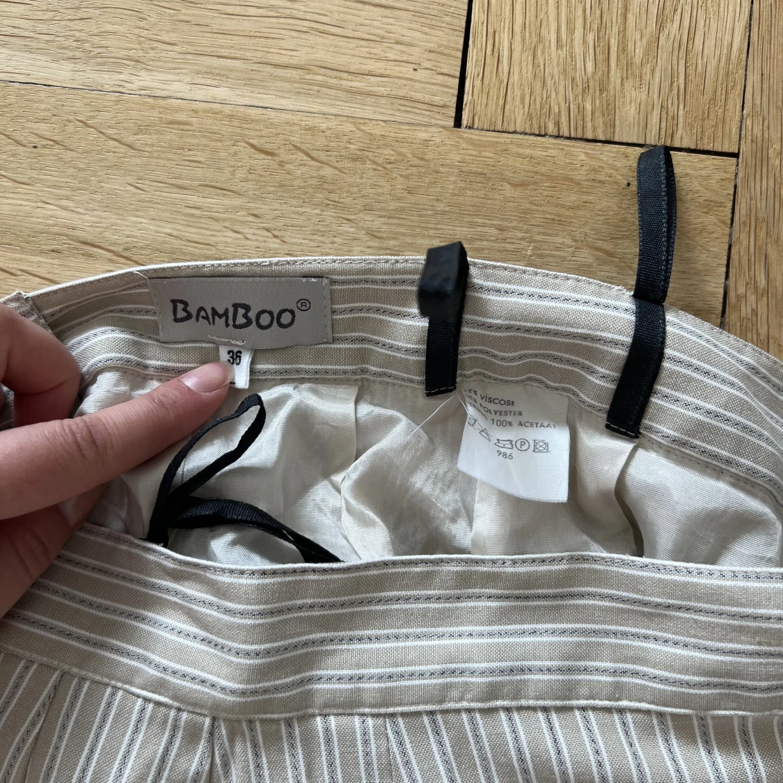 Tight pennkjol  - 90