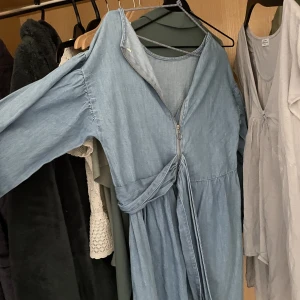 jeans klänning - jeans klänning linne blå sommar