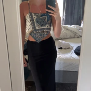 Topp - Säljer denna söta topp då den ej kommer till användning🤍