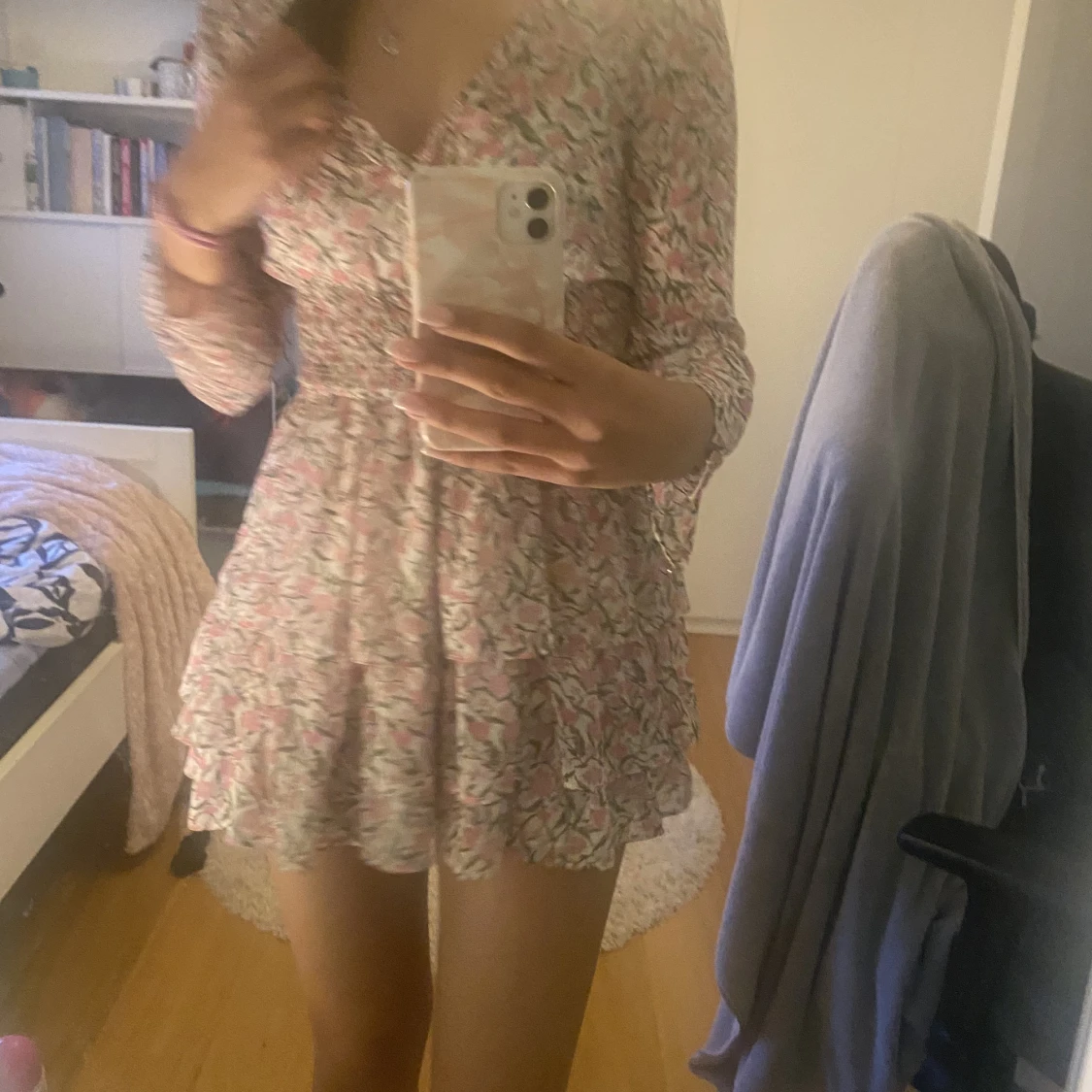 Blommig zara klänning - 90