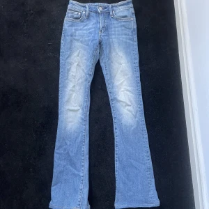 Crocker jeans - Superfina jeans ifrån crocker, köpta secondhand men fortfarande fint skick🩷