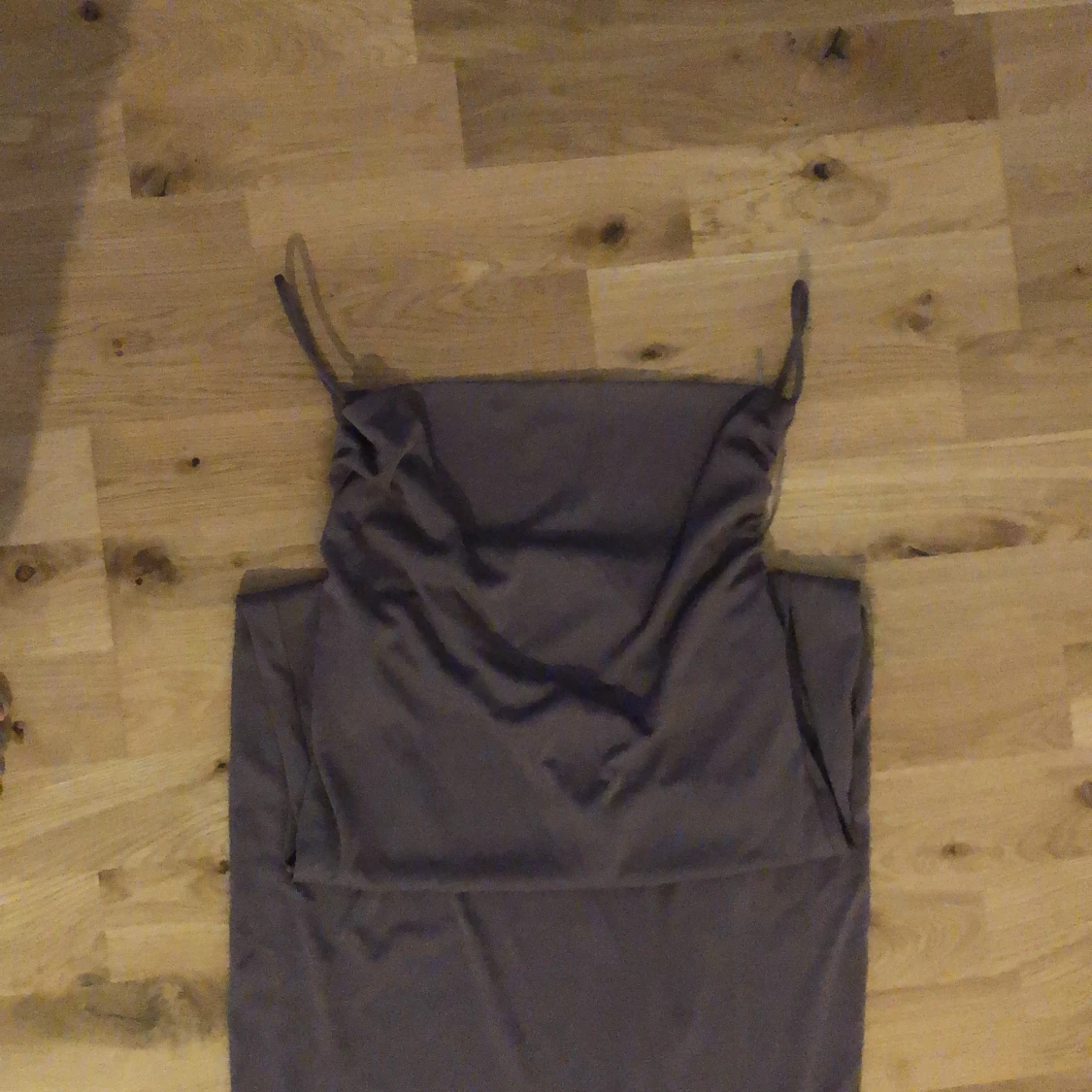 Body dress with drooping chest line  - 90