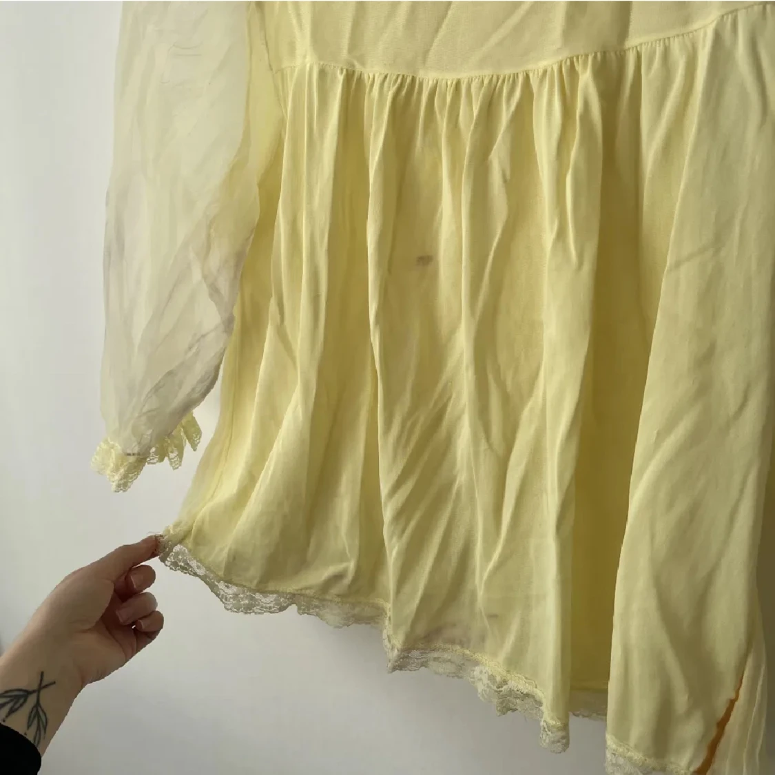 Gullig tunn jacka, kofta, topp, vintage, retro.  - 91