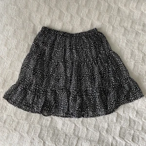 Mönstrad kjol - Kjol från Chelsea i fint skick!